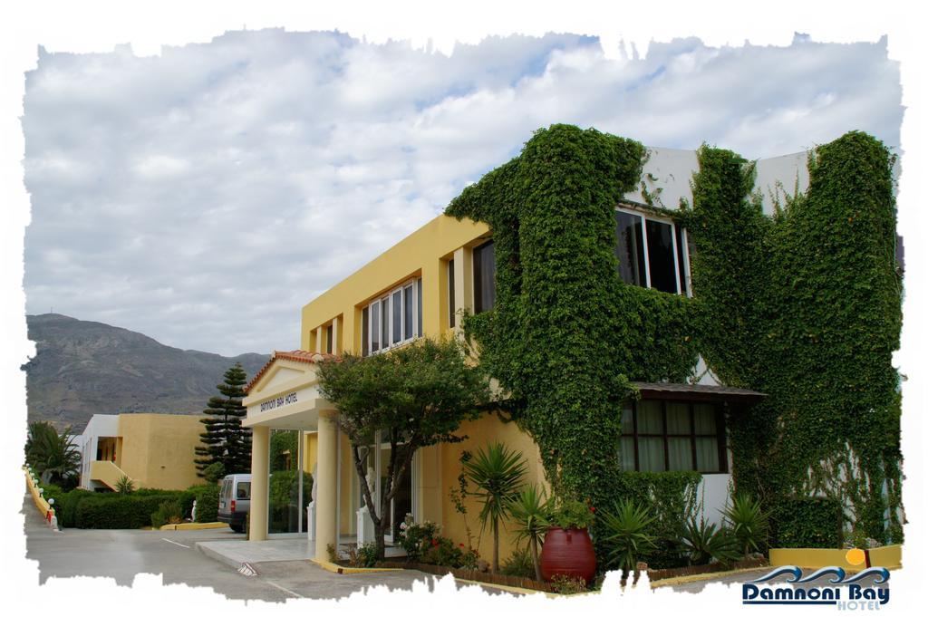 Damnoni Bay Hotel ภายนอก รูปภาพ