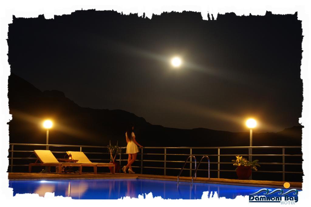 Damnoni Bay Hotel ภายนอก รูปภาพ