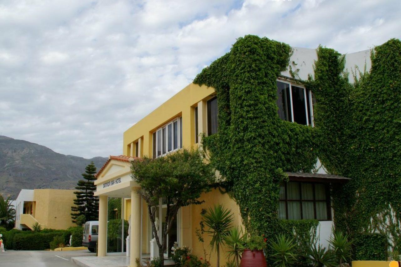 Damnoni Bay Hotel ภายนอก รูปภาพ